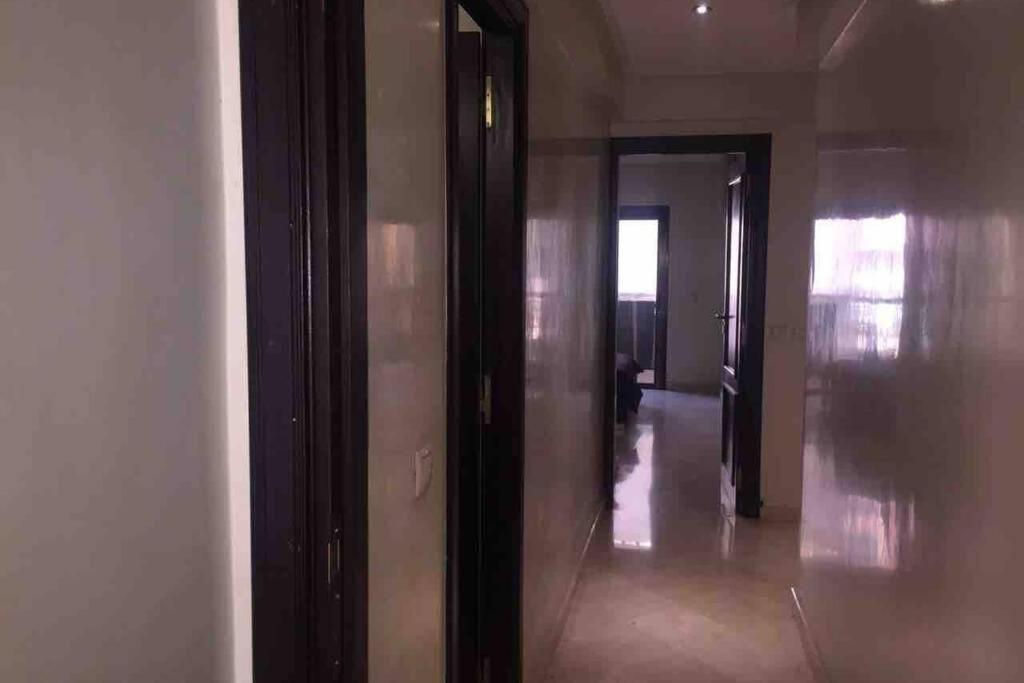 Appartement Tout Confort Avec Possibilite Transport Aeroport Marrakesch Exterior foto