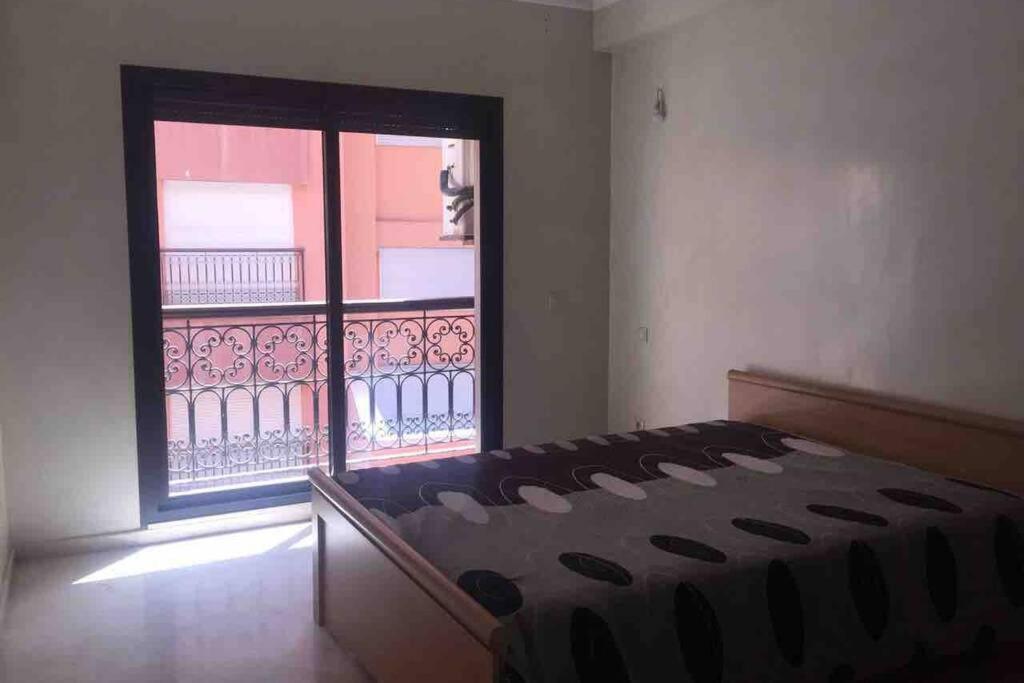 Appartement Tout Confort Avec Possibilite Transport Aeroport Marrakesch Exterior foto