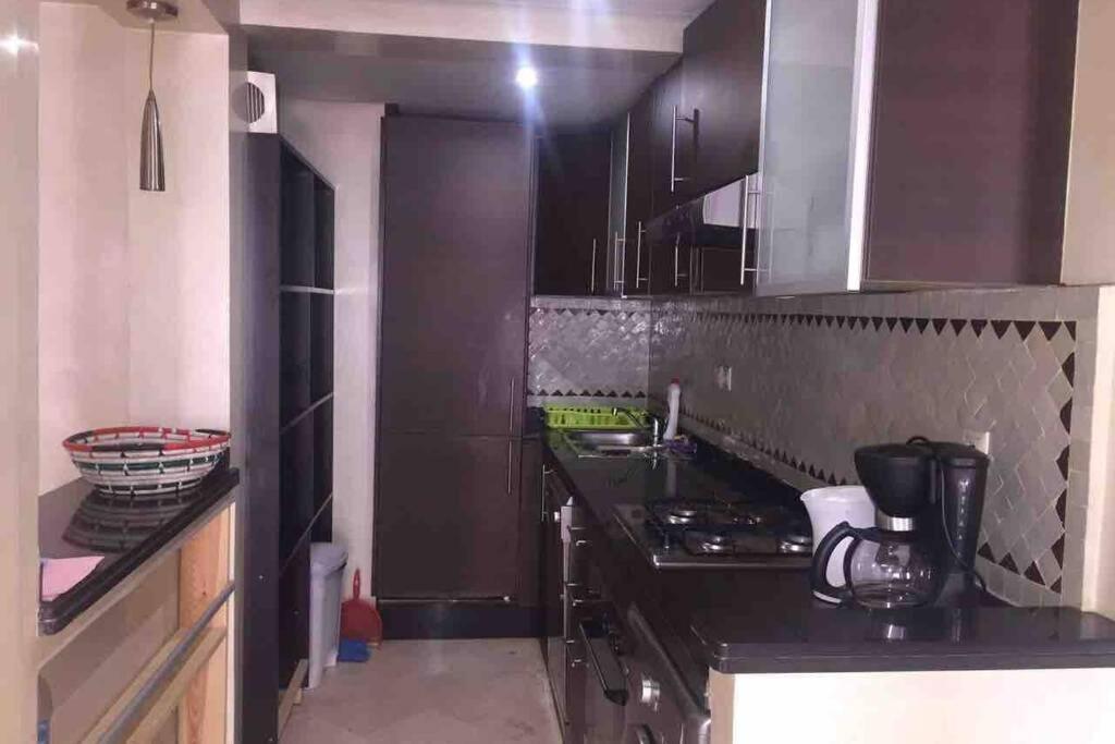 Appartement Tout Confort Avec Possibilite Transport Aeroport Marrakesch Exterior foto